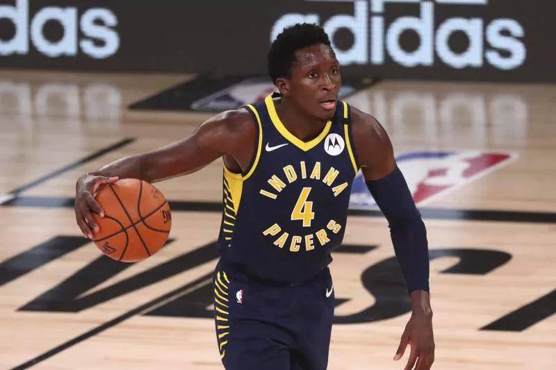 阵容深度不 阵容深度不