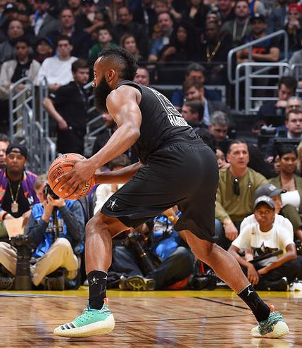 中国男足新 中国男足新