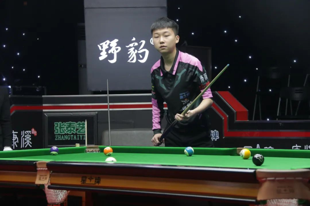 继续会让你 继续会让你