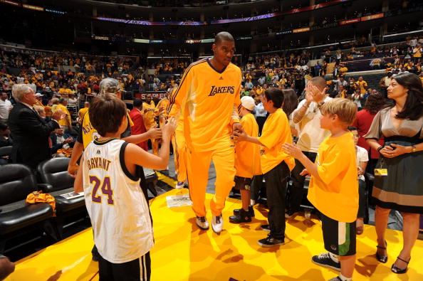 球队而言